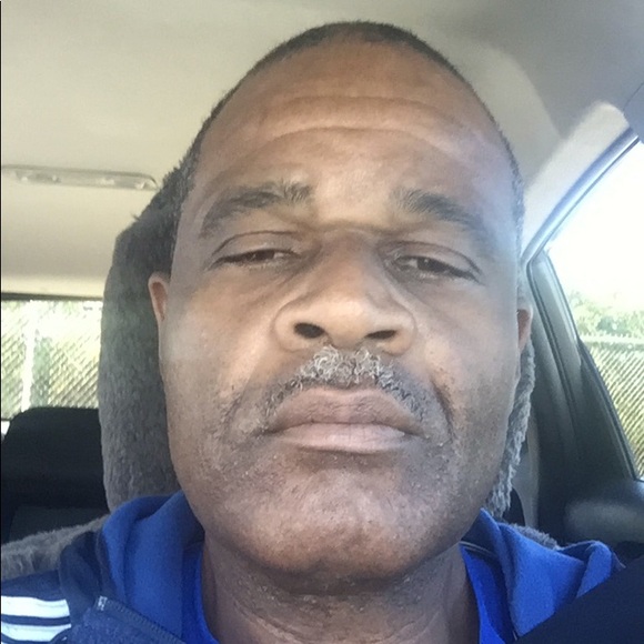 Meet your Posher, Andre - Picture 1 of 1